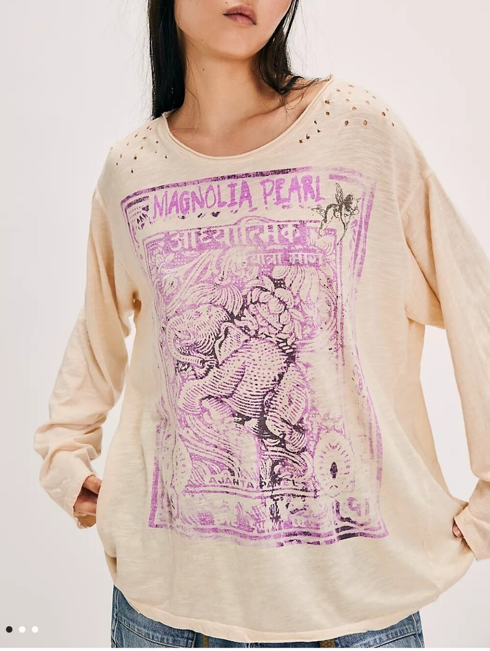 Magnolia Pearl Elephant Walk Tee